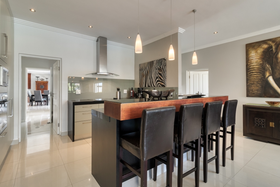 5 Bedroom Property for Sale in Helderberg Estate Western Cape